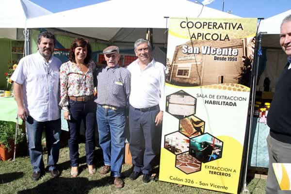Cooperativas apícolas bonaerenses exportan por primera vez a Europa Cooperativas apícolas bonaerenses exportan por primera vez a Europa