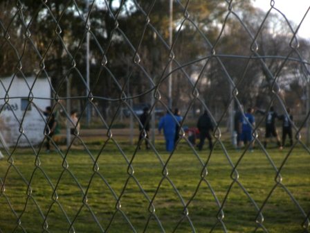 La violencia le ganó al fútbol La violencia le ganó al fútbol
