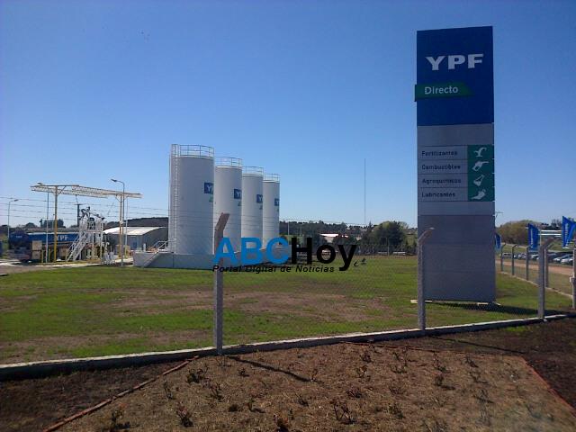 Petrotandil inauguró su nueva planta de YPF Directo Petrotandil inauguró su nueva planta de YPF Directo