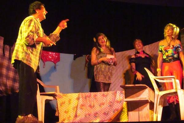 “Venecia” en el Teatro de la Confraternidad “Venecia” en el Teatro de la Confraternidad