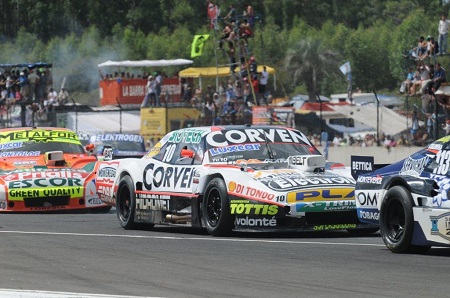 Angelini con la Dodge del UR Racing Angelini con la Dodge del UR Racing